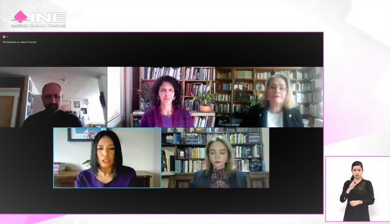 Mesa 8 Participación política de las mujeres.