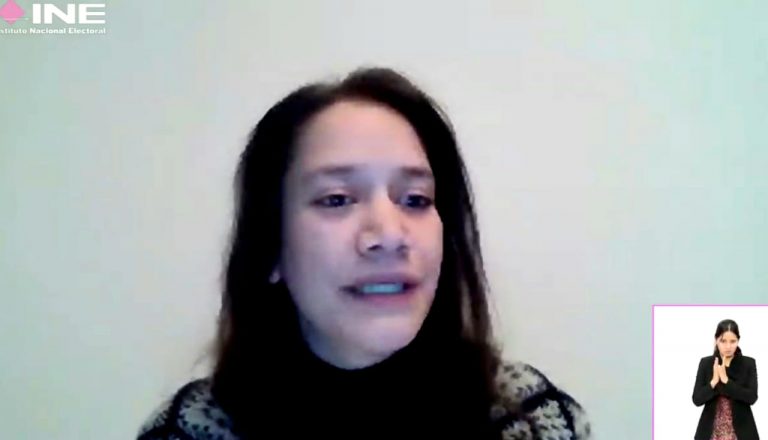 Shantal Aragon Miembro de Mexicanas Resistiendo desde el Extranjero.