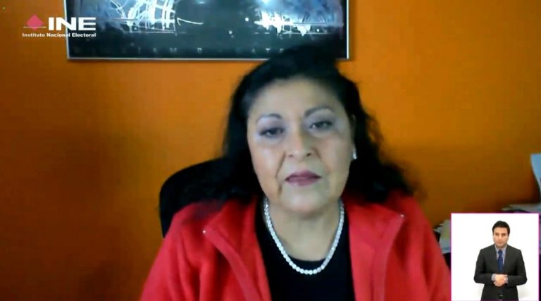 Ana Ronsel, Presidenta de la Mexican American latin women Association.