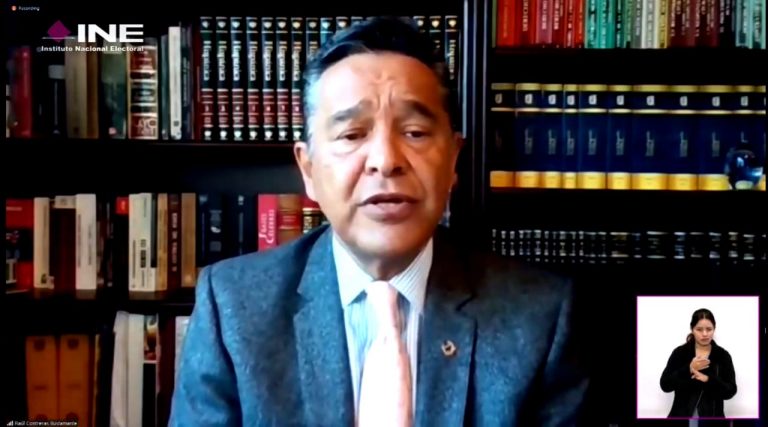 Raúl Contreras, Director de la Facultad de Derecho de la UNAM