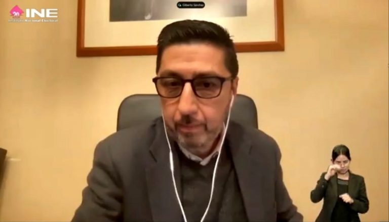 Gilberto Sánchez Esparza, Consejero Electoral y Presidente de la Comisión de Seguimiento a las actividades de Implementación de Voto de Chihuahuenses en el Extranjero para el Proceso Electoral Local 2020-2021 IEECH.