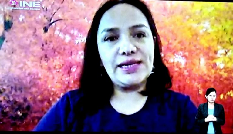 Yndira Sandoval Sánchez, Activista y defensora de derechos humanos. Cofundadora del Colectivo “Constituyentes CDMX”.