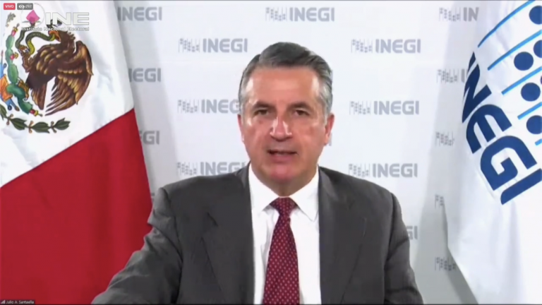 Julio A. Santaella Presidente del INEGI.