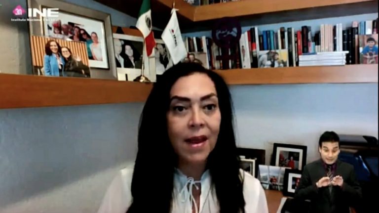 Adriana Favela Herrera, Consejera Electoral del INE y Presidenta de la Comisión