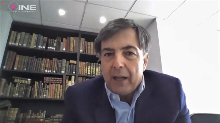 Juan Carlos Galindo Vácha, Facultad de Ciencias Jurídicas de la Pontificia Universidad Javeriana