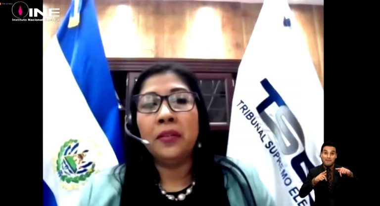 Dora Martínez de Brahona, Magistrada Presidenta del Tribunal Superior Electoral de El Salvador.