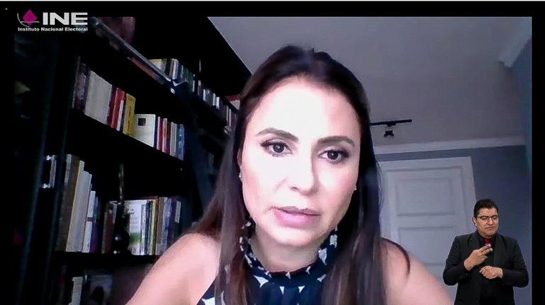 Adriana Sarur torre diputada del Partido Encuentro Solidario