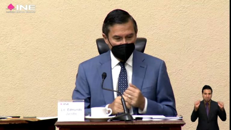 Edmundo Jacobo Molina, Secretario Ejecutivo