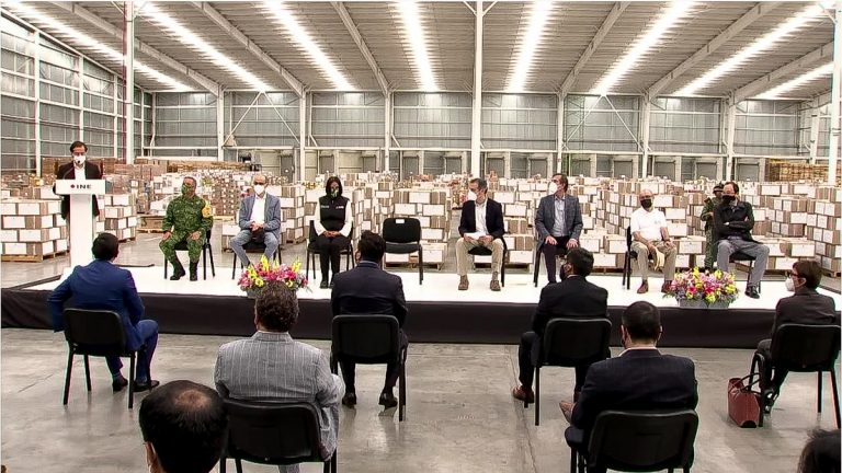 Roberto Ruíz Saldaña, Consejero Electoral y Presidente de la Comisión de Capacitación y Organización Electoral.