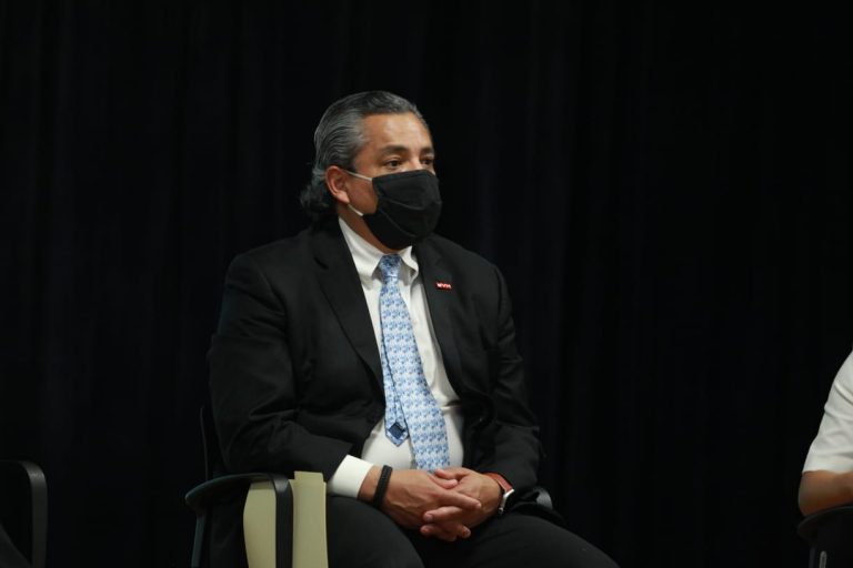 Gilberto Ortiz UVM LV