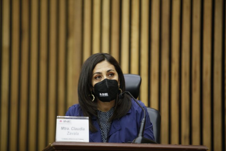 Claudia Zavala Pérez, Consejera Electoral.