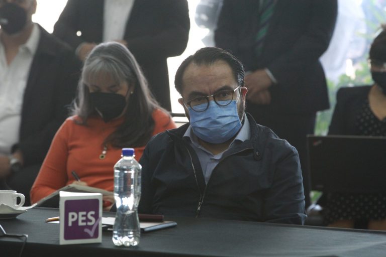 Ernesto Guerra, Representante del Partido Encuentro Solidario.