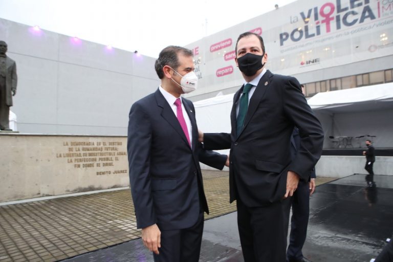 Lorenzo Córdova Vianello Consejero Presidente del INE y José Luis Vargas Magistrado Presidente del TEPJF.