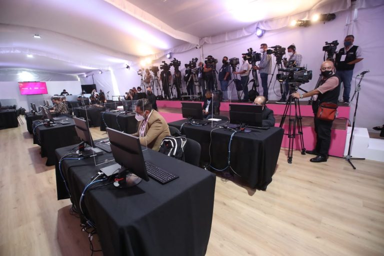 Presentación de la Sala de Prensa y programa de actividades a medios de comunicación.