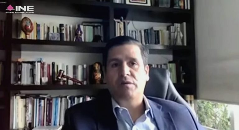 Héctor Díaz Santana, Presidente del Comité Técnico de Evaluación.