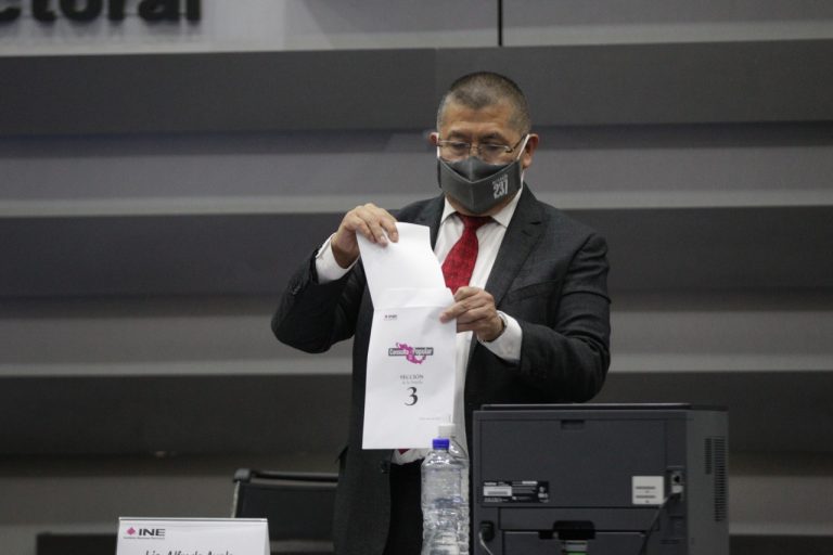 Selección de la Muestra del Conteo Rápido para la Consulta Popular.