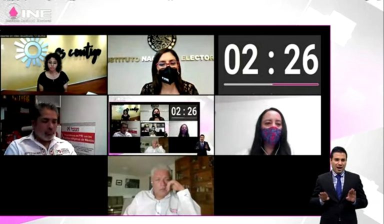 Mesa acciones afirmativas en favor de personas migrantes.