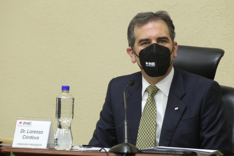 Lorenzo Córdova Vianello, Consejero Presidente.