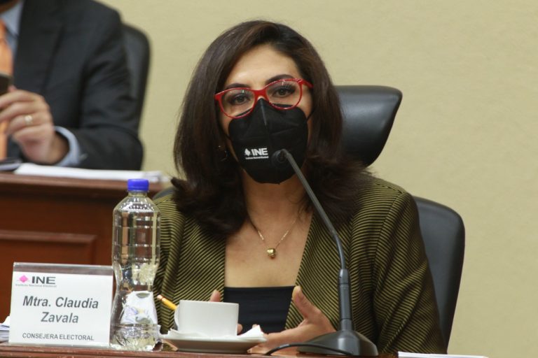 Claudia Zavala Pérez, Consejera Electoral.