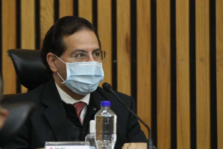 José Roberto Ruíz Saldaña, Consejero Electoral.