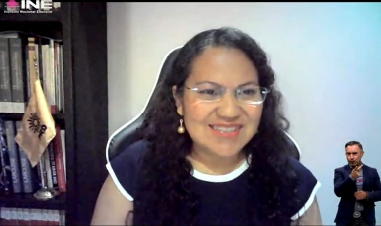 Tania Maratalina Roque Medel, Titular de la Coordinación de Archivos del PRD y Activista Afroamericana.