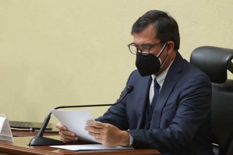 Edmundo Jacobo Molina, Secretario Ejecutivo.