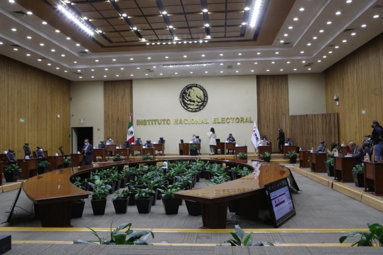 Reanudación de la Sesión Extraordinaria del Consejo General.