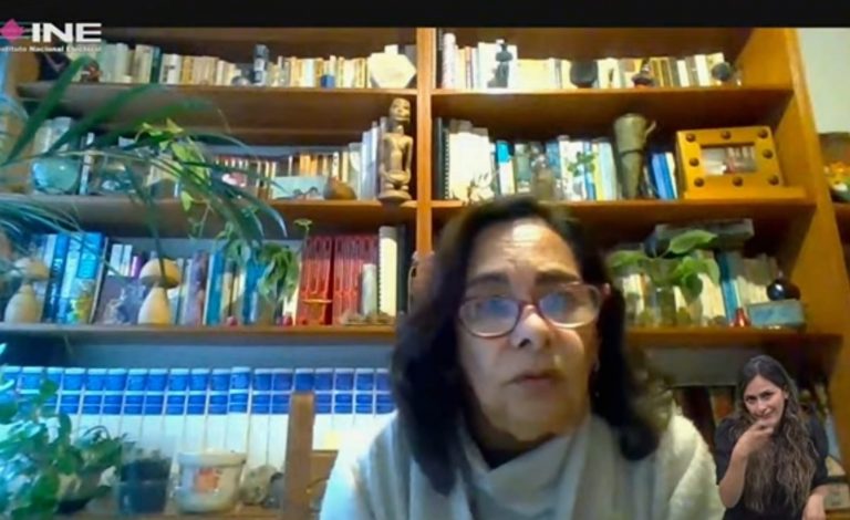 Connie Gonsen Castro, Neza Radio.