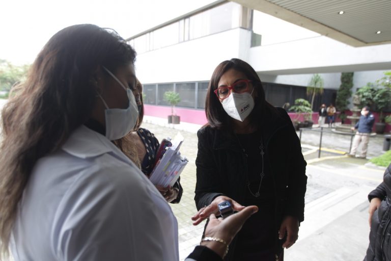 Se instalo un cerco sanitario para los trabajadores del INE.