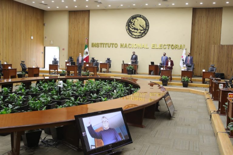 Sesiones Extraordinarias del Consejo General.