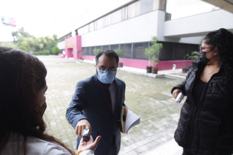 Se instalo un cerco sanitario para los trabajadores del INE.