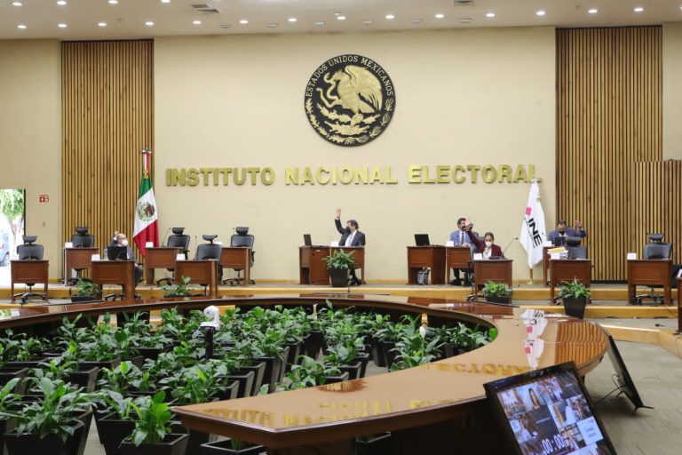 Sesiones Extraordinarias del Consejo General.