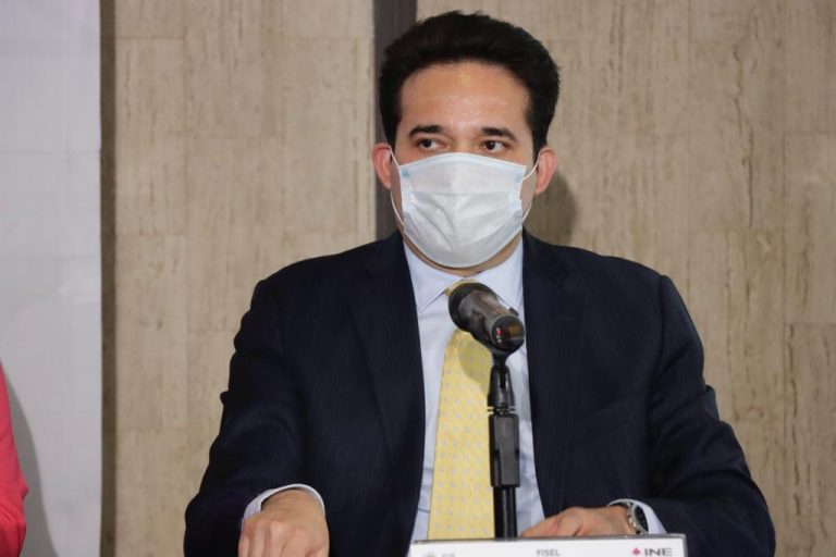 Gerardo García Marroquín, Director General de averiguaciones previas y control de la FISEL-FGR