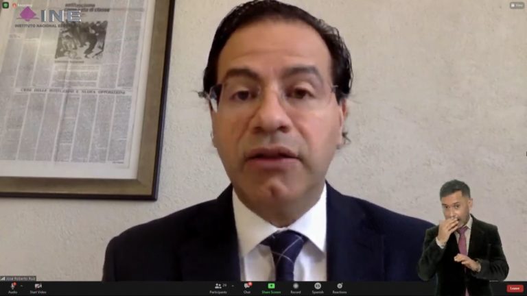 José Roberto Ruíz, Consejero Electoral del INE.