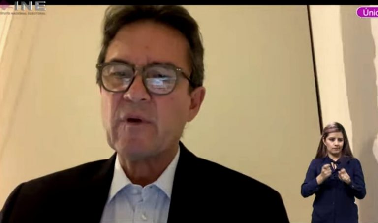 Edmundo Jacobo Molina, Secretario Ejecutivo.