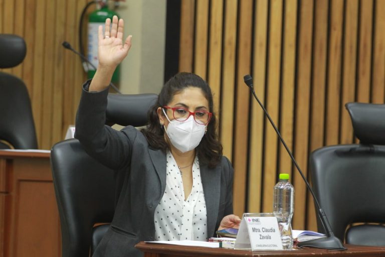Claudia Zavala Pérez, Consejera Electoral.
