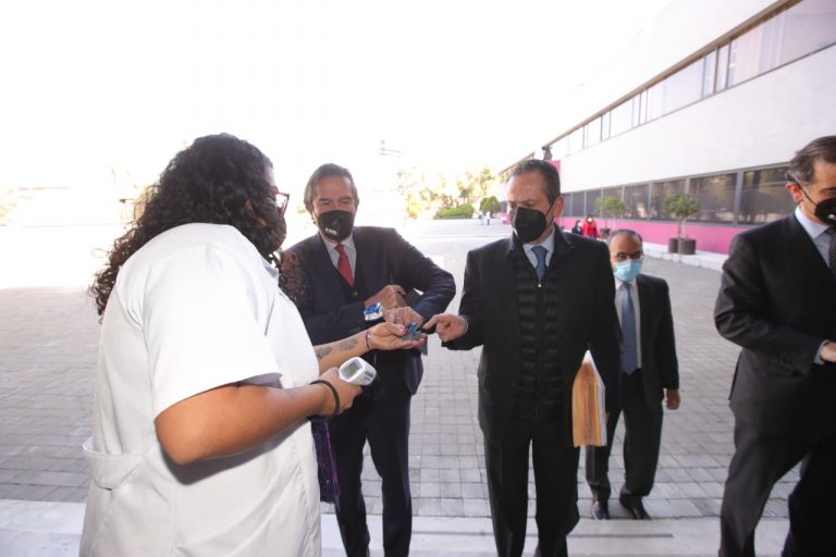 El INE instaló un cerco sanitario para los trabajadores del instituto.