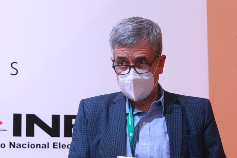 Héctor Raúl Solis, Profesor e investigador del Departamento de Sociología de la U de G.