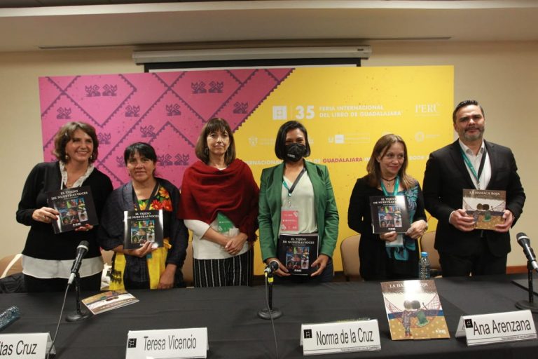 Colección Árbol. Presentación del libro El tejido de nuestras voces y La hamaca roja.