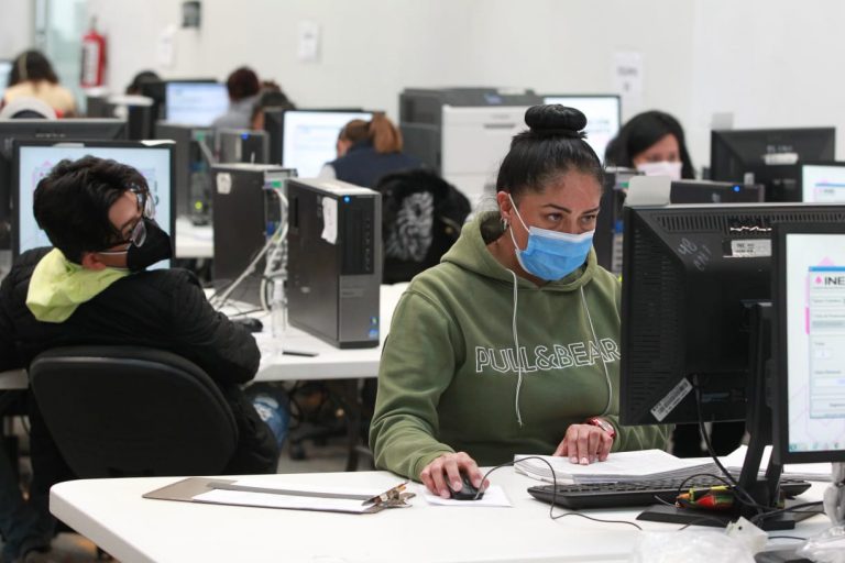 Centro Nacional de Impresión (Charco Azul).