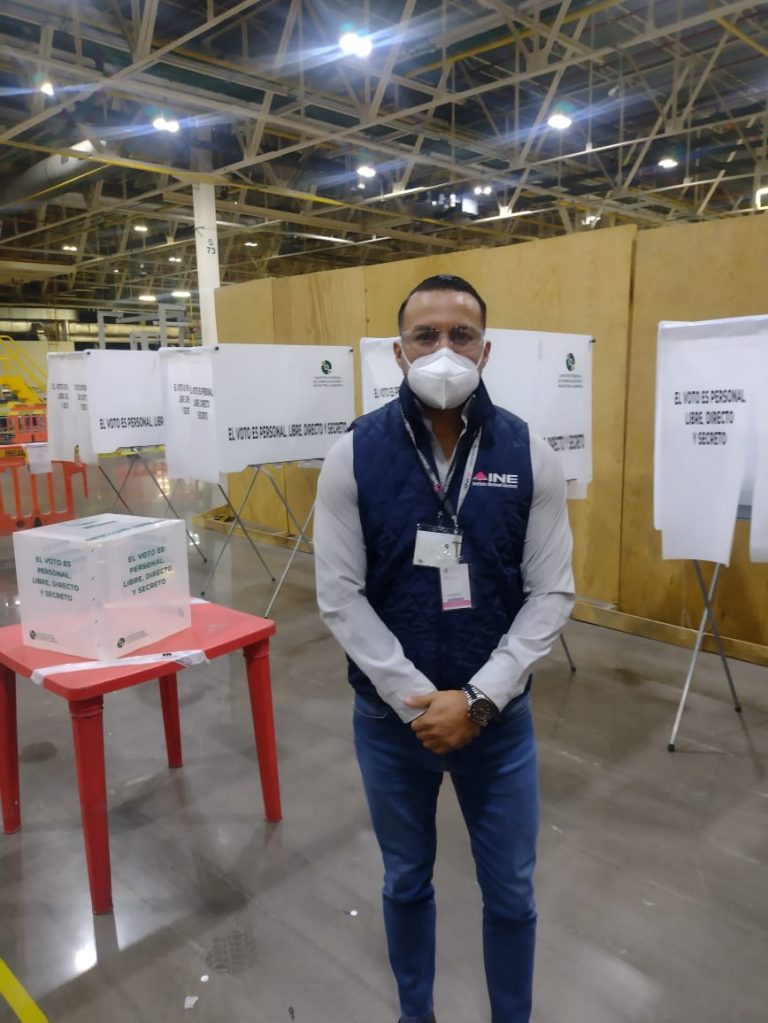 Participación del INE como observador en la elección del sindicato de General Motors, en Silao, Guanajuato.
