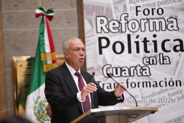 Raymundo Cárdenas Hernández en el Panel Reformas Político Electorales.