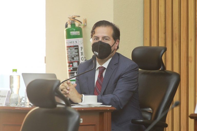 José Roberto Ruíz Saldaña, Consejero Electoral.
