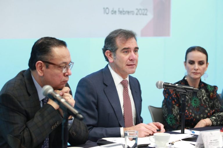 Senador Germán Martínez Cázares, Lorenzo Córdova Vianello, Consejero Presidente del INE