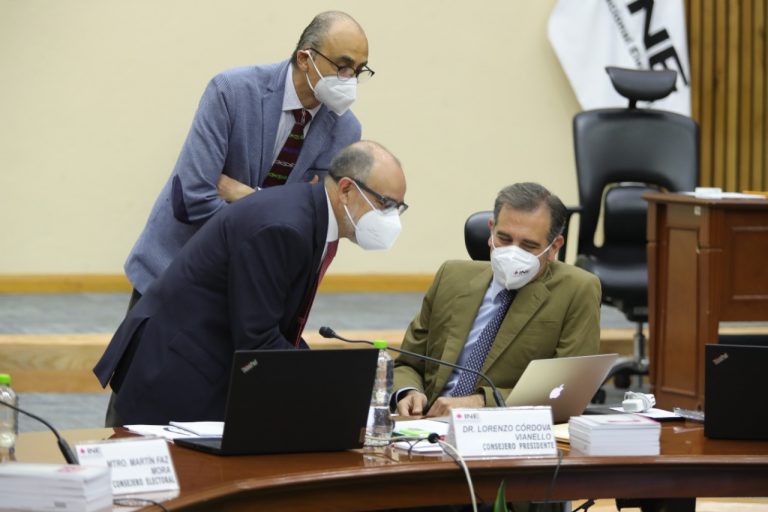 Sesión extraordinaria del Consejo General.