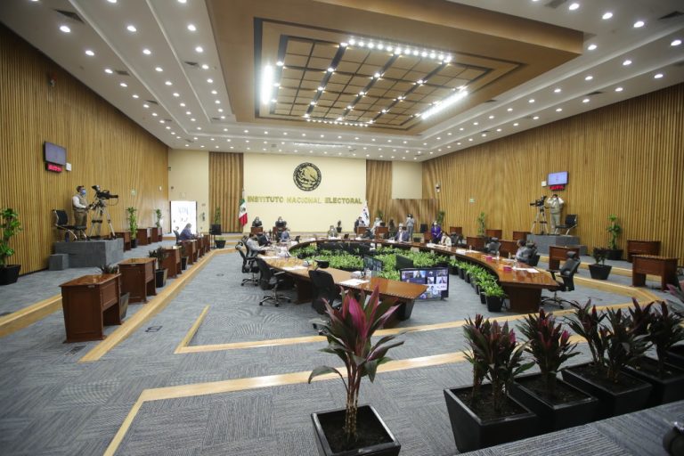 Sesión extraordinaria del Consejo General.