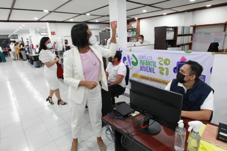 Reunión con la estructura del OPLE en Quintana Roo.