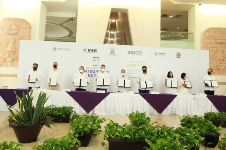 Firma del Acuerdo por la Integridad Electoral.