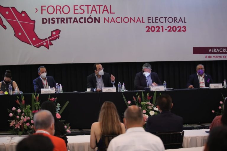 Foro de Distritación Nacional Electoral 2020-2023, realizado en el estado de Veracruz .