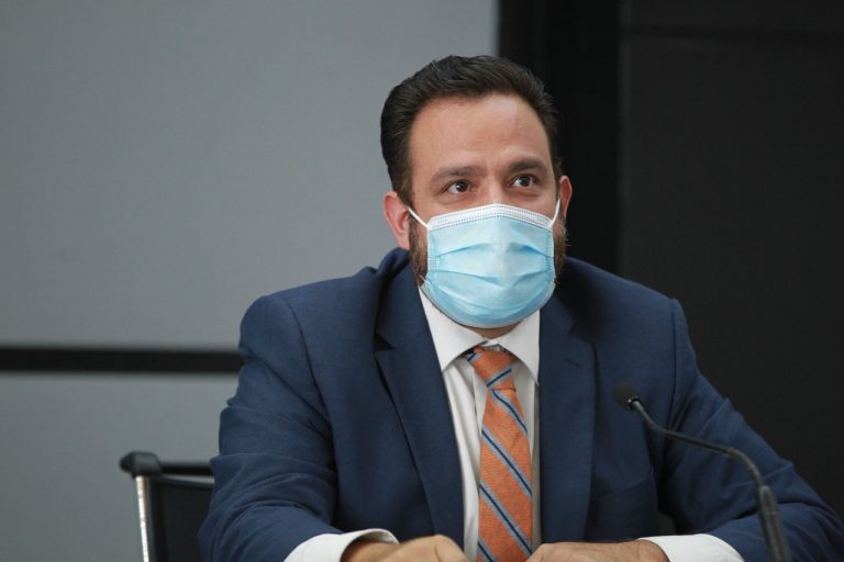 Iván Flores Ramírez, Subdirector de Información de la Coordinación Nacional de Comunicación Social.